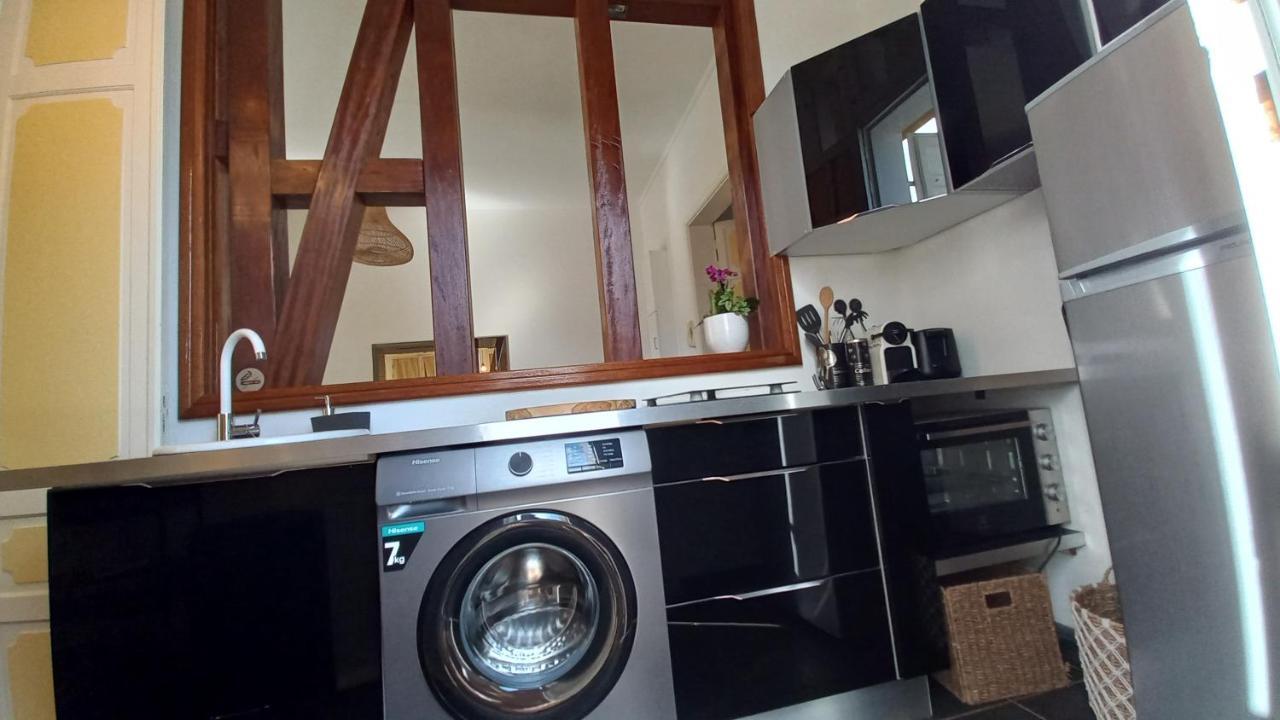 O Privilege Villa D'Exception En Centre-Ville De St-Pierre Сен-Пиер Екстериор снимка
